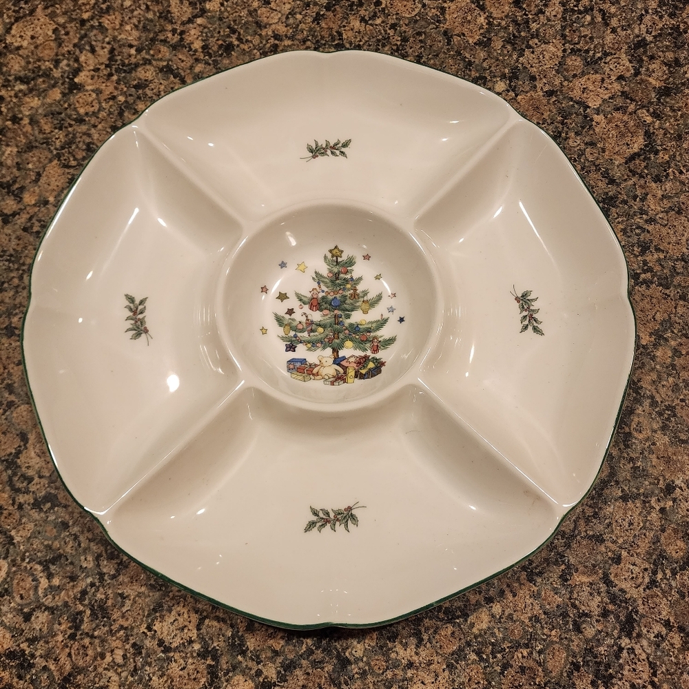 Nikko Christmastime Hors D'oeuvre Platter